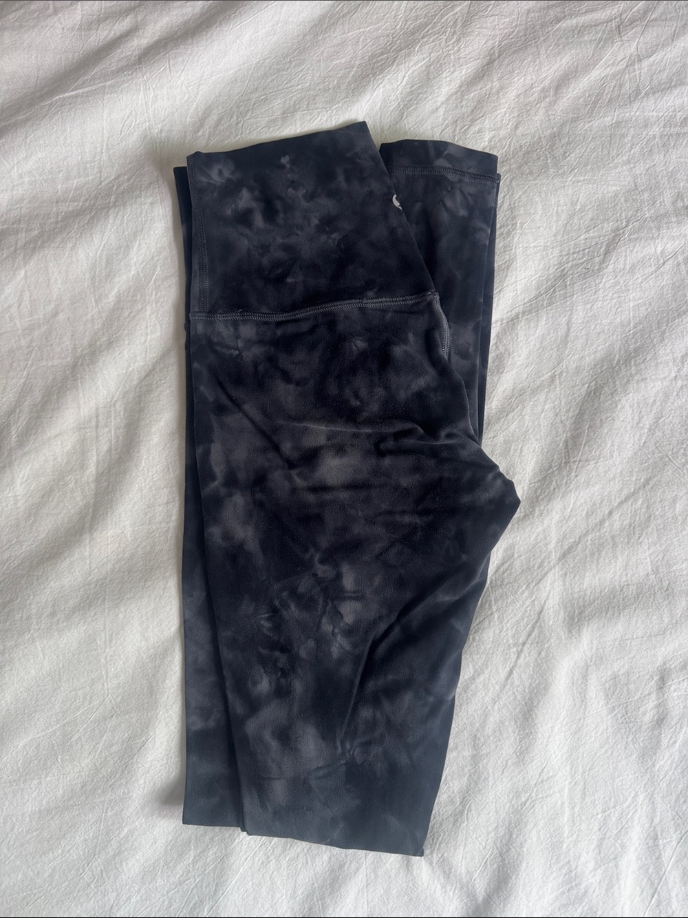 Lululemon grey/black tie dye align leggings - size 4